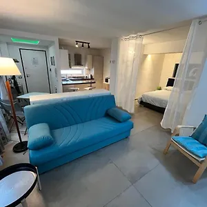 kalendoolas-suite.lecce-hotels.com/