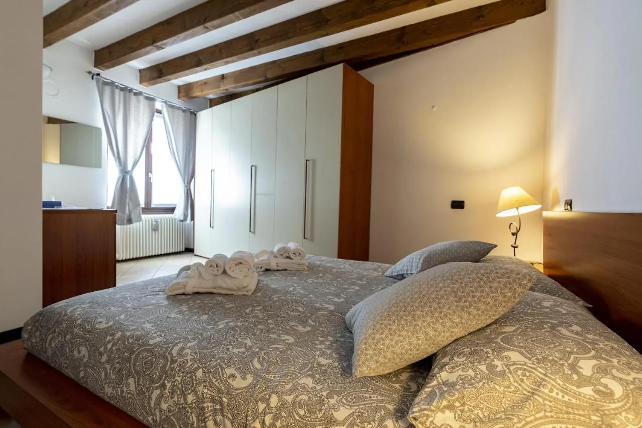Appartement Da Perry à Morbegno 0*,  Italie